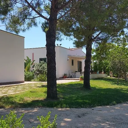 Monolocali Giulio * אוטרנטו