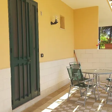 Monolocali Giulio בית נופש